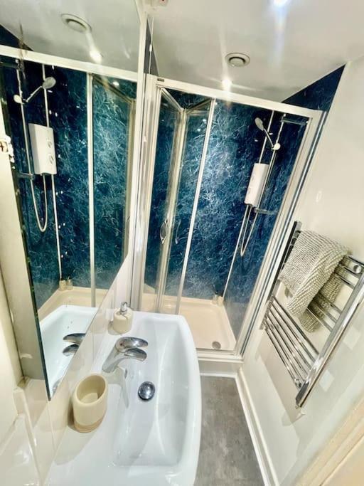 Cambridge City Centre Studio, Sleeps 3 Bagian luar foto