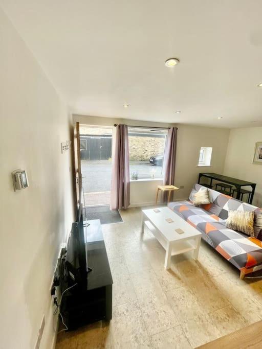 Cambridge City Centre Studio, Sleeps 3 Bagian luar foto